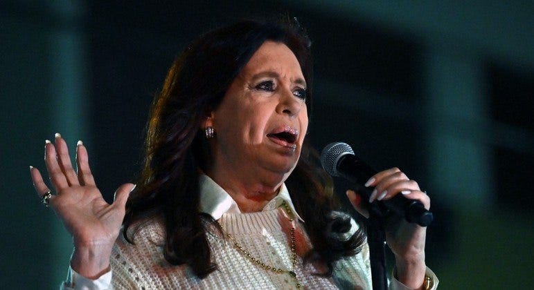 Após condenação, Kirchner afirma: 'Não vou ser candidata a nada' - Notícias  - R7 Internacional