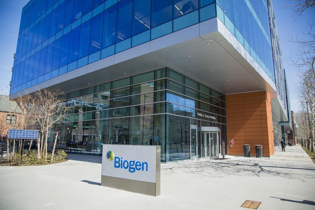 Biogen&#39;s Alzheimer&#39;s drug aducanumab, if approved, may face extra hurdles,  slow sales ramp: analysts | FiercePharma