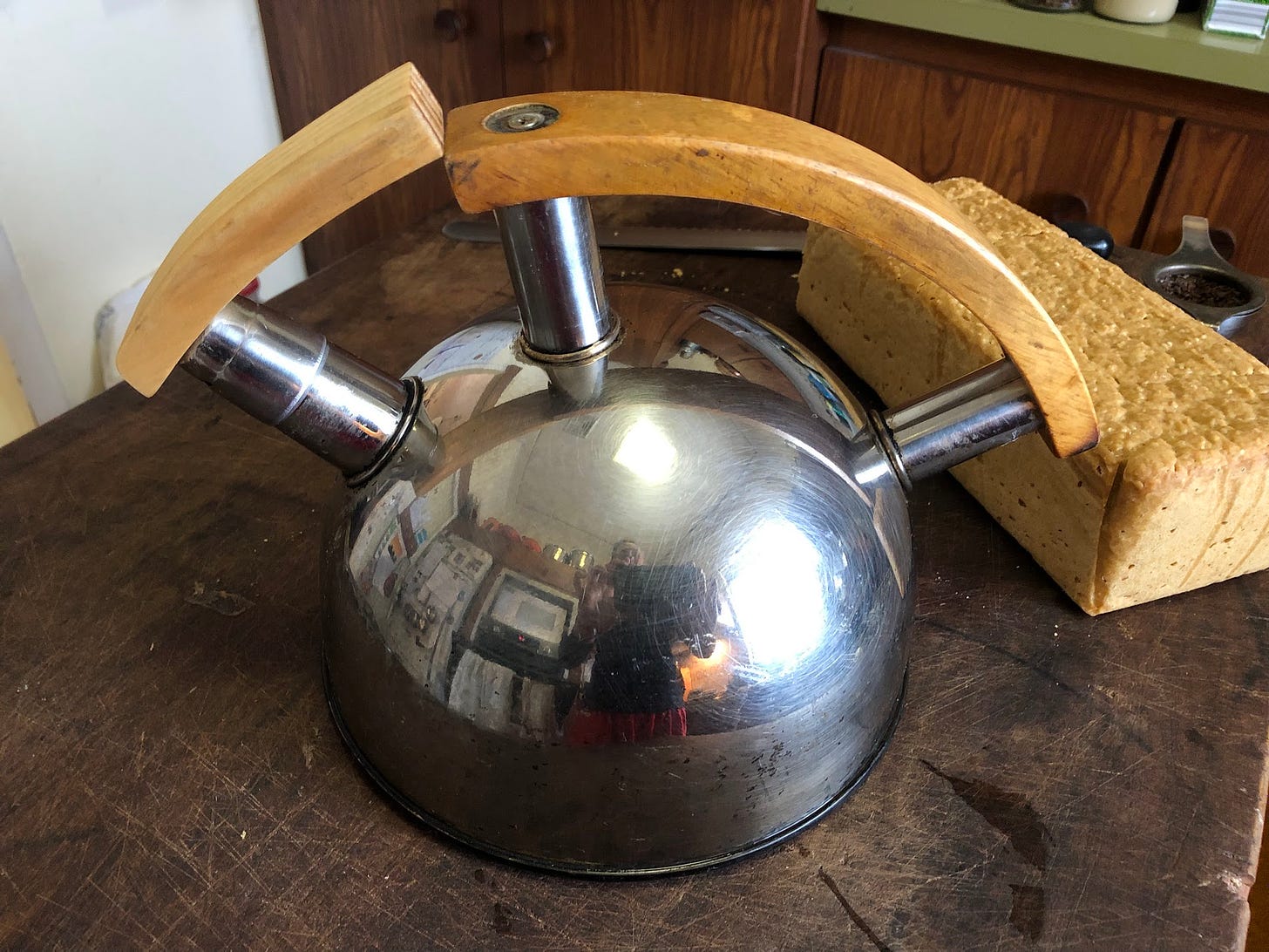kettle and bread
