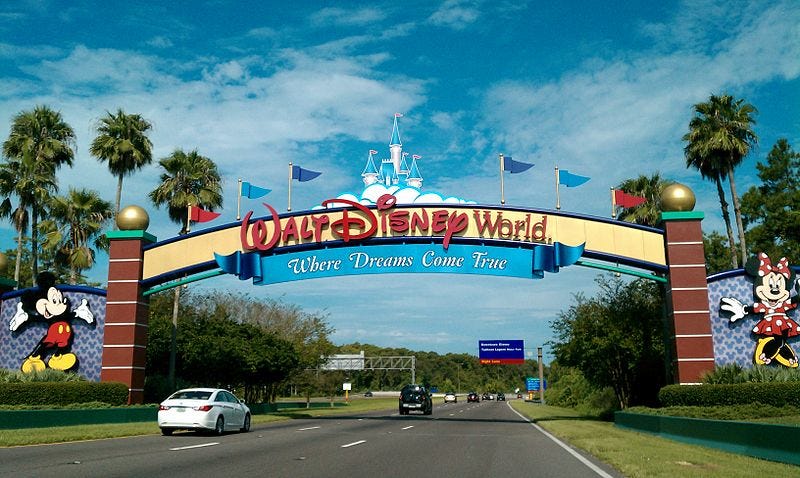File:Walt Disney World Resort entrance.jpg