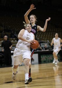 Stacey Barr drives - Courtesy University of Idaho Athletics