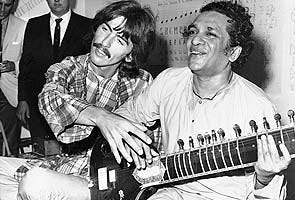 Pandit Ravi Shankar&#39;s influence on Beatles, others
