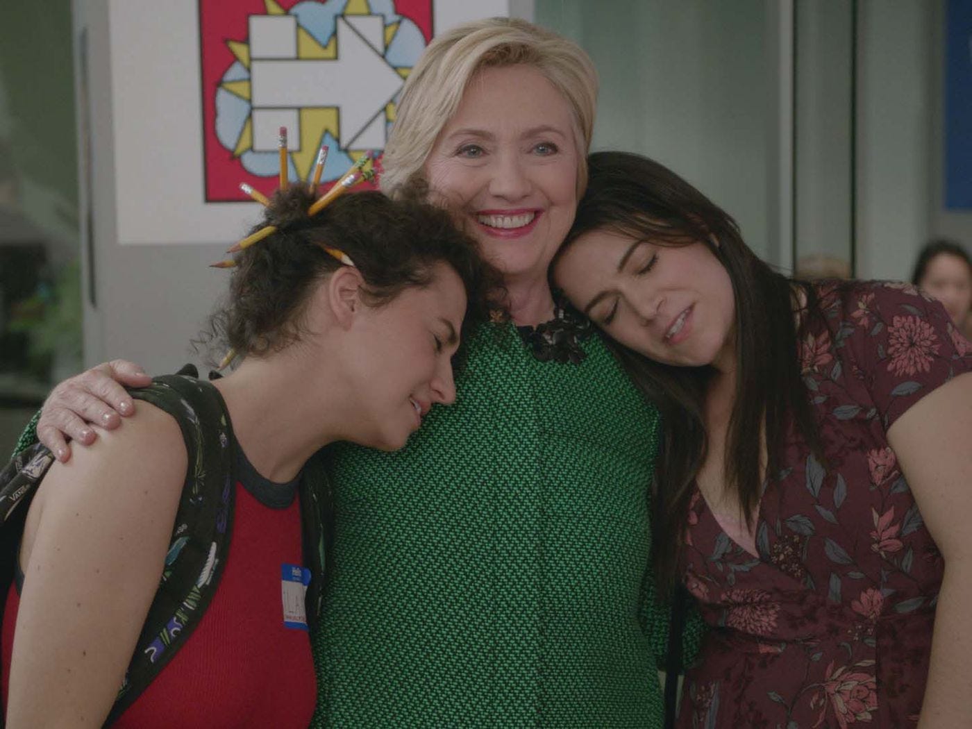 Watch: Hillary Clinton's surreal cameo on Broad City - Vox