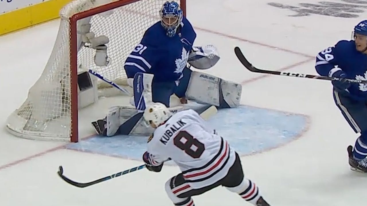 Kubalik bats Toews feed out of mid-air for unreal goal - YouTube
