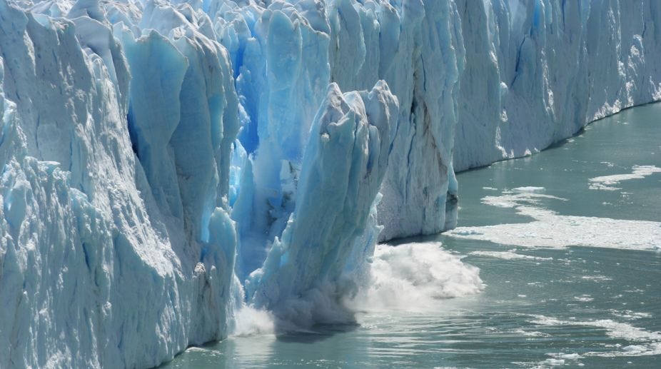 Trillion tonne iceberg breaks off Antarctica shelf - The Statesman