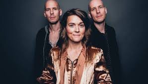 A review of Brandi Carlile's concert at the Palace - LEO Weekly