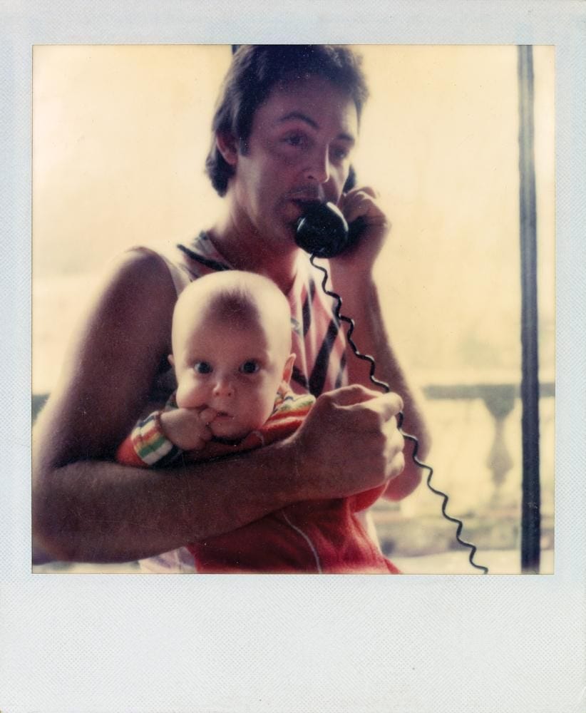 Paul y Linda McCartney Polaroid Diaries Newsletter Tamara Tossi 