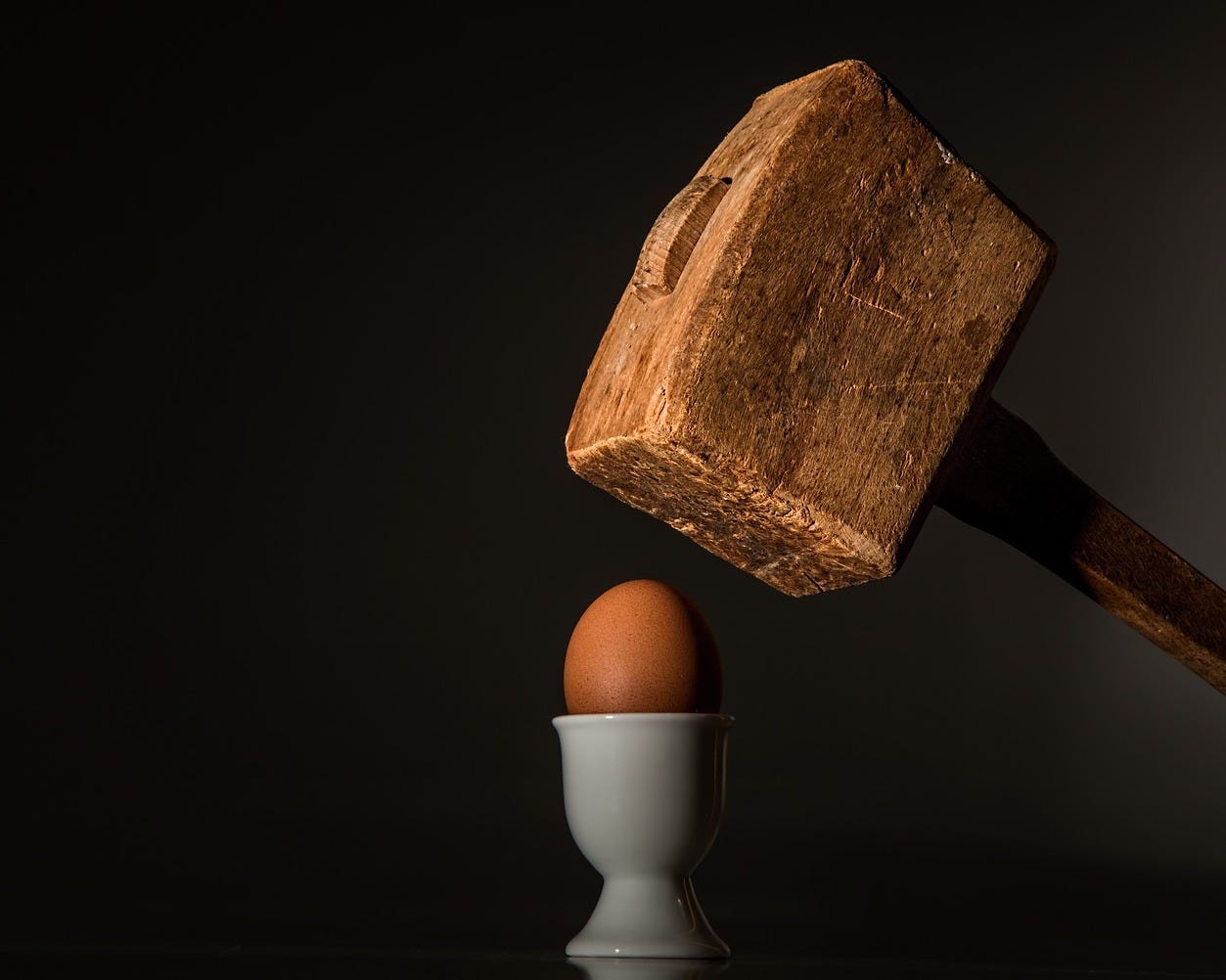 Relationship on eggshells