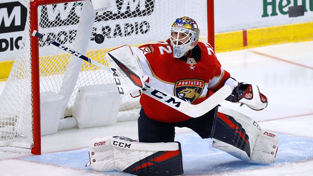 Panthers goalie Sergei Bobrovsky to start Game 4 vs. Lightning
