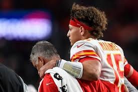 NFL avoids worst-case scenario as Patrick Mahomes has 'no significant  additional damage' to knee – The Athletic