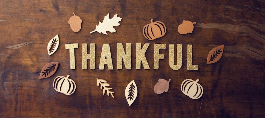 Thankful with Thanksgiving symbols