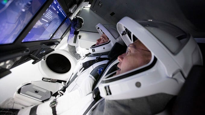 SpaceX astronaut launch marks a first for commercial spaceflight ...