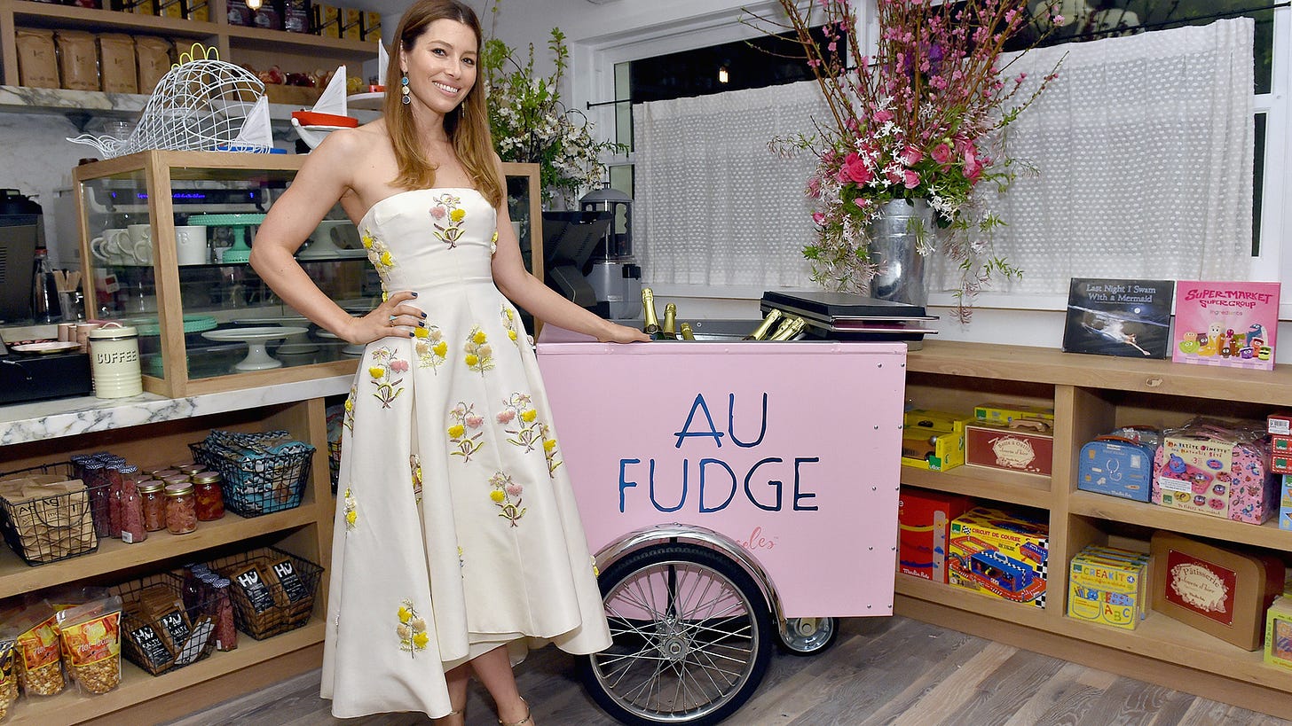 Jessica Biel closes Au Fudge restaurant in Los Angeles