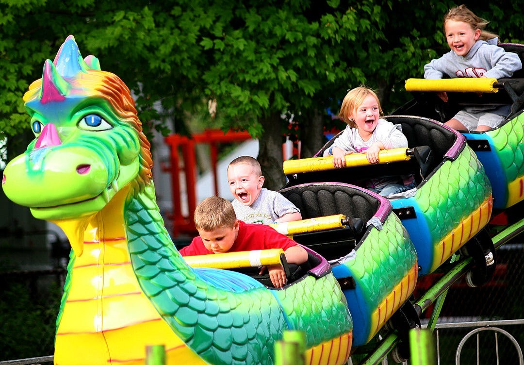 Knightstown’s Jubilee Days event features a carnival with rides and games for the kids. Posting up beside a kiddy rollercoaster, I found it easy to get good shots of children experiencing their first rides.