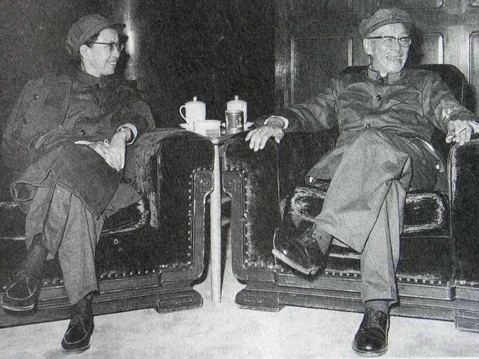 Jiang Qing and Kang Sheng drink tea during the Cultural Revolution –  Everyday Life in Mao&#39;s China