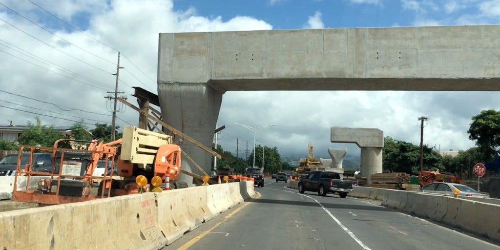 waipahu-eastbound-high-school