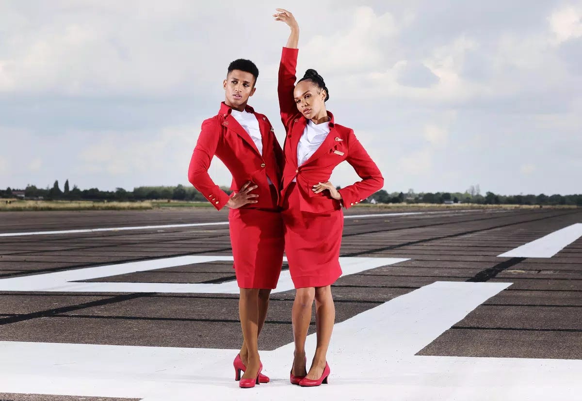 Zaměstnanci Virgin Atlantic si mohou vybrat, jaká uniforma jim nejvíce vyhovuje.