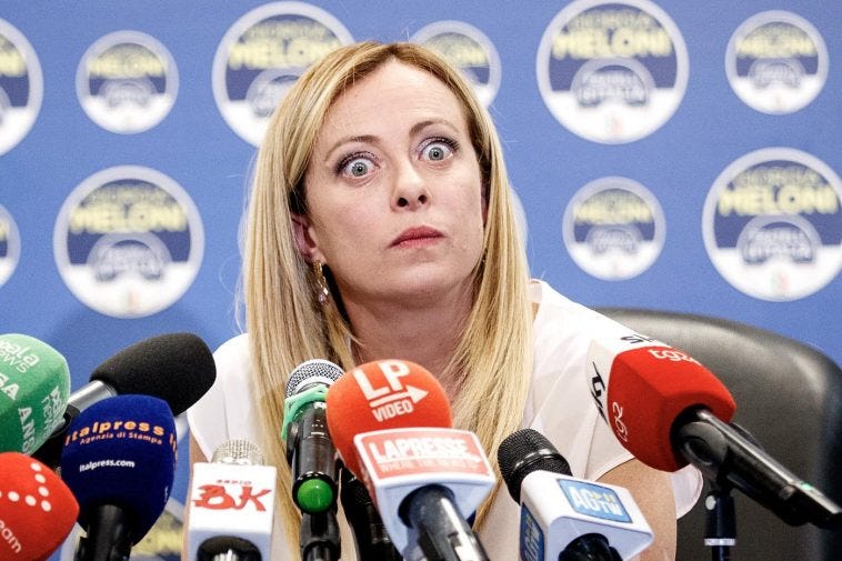 Giorgia Meloni: "Finisce che un matto mi fa fuori... Troppi insulti". E  annuncia querele - Gazzetta del Sud