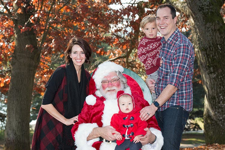 Tips for a Great Christmas Photo from Professional Santas ...
