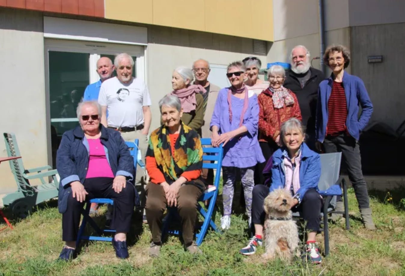 les cohabitants de Chamarel, coopérative d’habitants retraités installée à Vaulx-En-Velin
