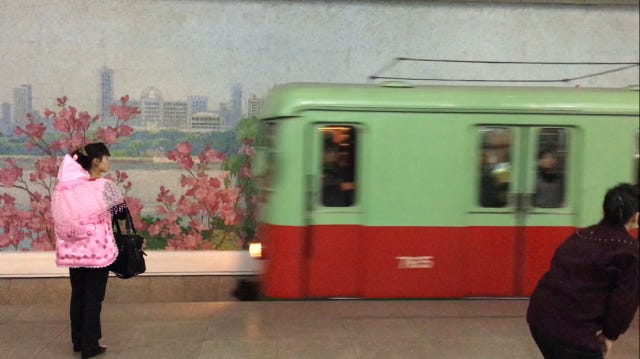 the pyongyang metro