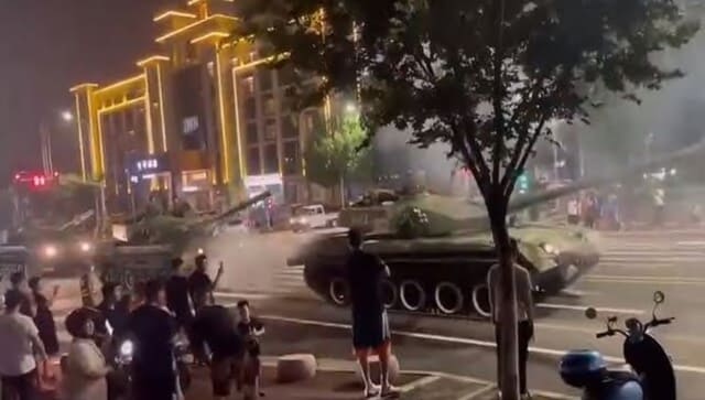 Tiananmen Square 2.0? China deploys tanks to prevent people from withdrawing money from crisis-hit banks