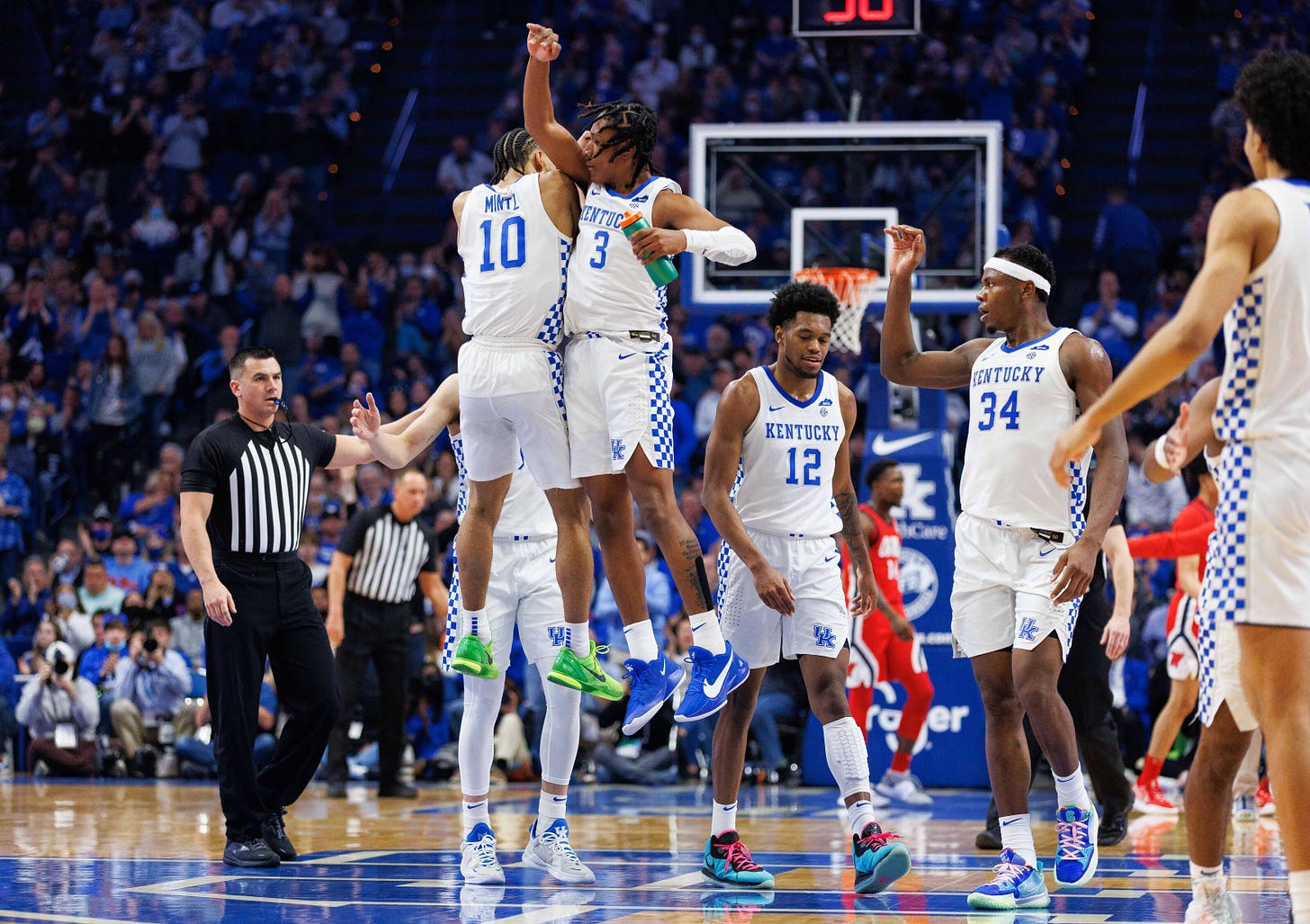 Kentucky basketball sinks Ole Miss more like lazy river than roaring rapid