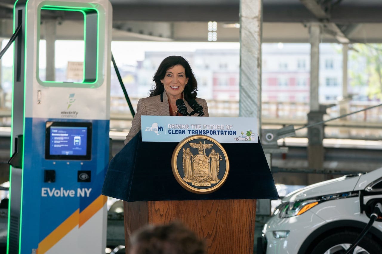 Hochul signals end of gas tax holiday: How much will gas prices increase on January 1st?