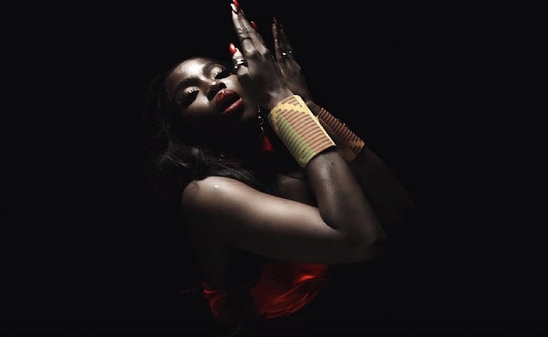 Video: Lady Jay - Odo Nana