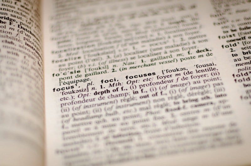 Dictionary page selectively focused on “focus”.