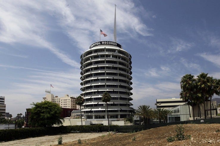 Capitol records tower la 2016 billboard 1548