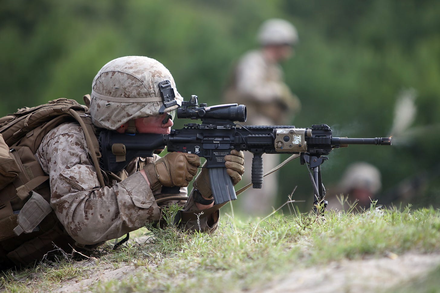 Flickr_-_DVIDSHUB_-_Marine_fire_team_evaluated_for_small_unit_leadership_(Image_4_of_4)