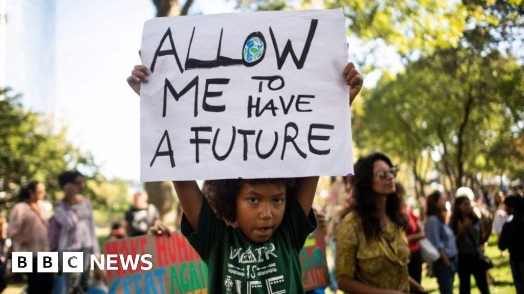 Climate protests: Marches worldwide against global warming - BBC News