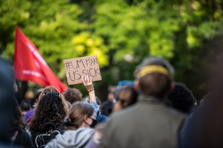 Graduate students vote to extend strike following a week of picketing.