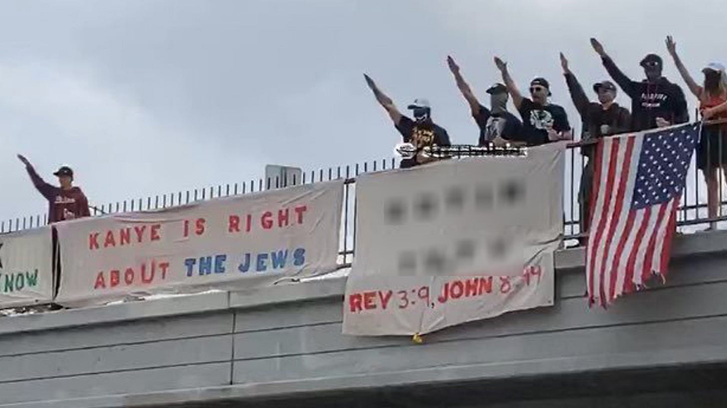 405 Freeway overpass Nazis: What did Kanye say about Jewish people?  Demonstrators seen supporting West antisemitic remark - ABC7 Chicago