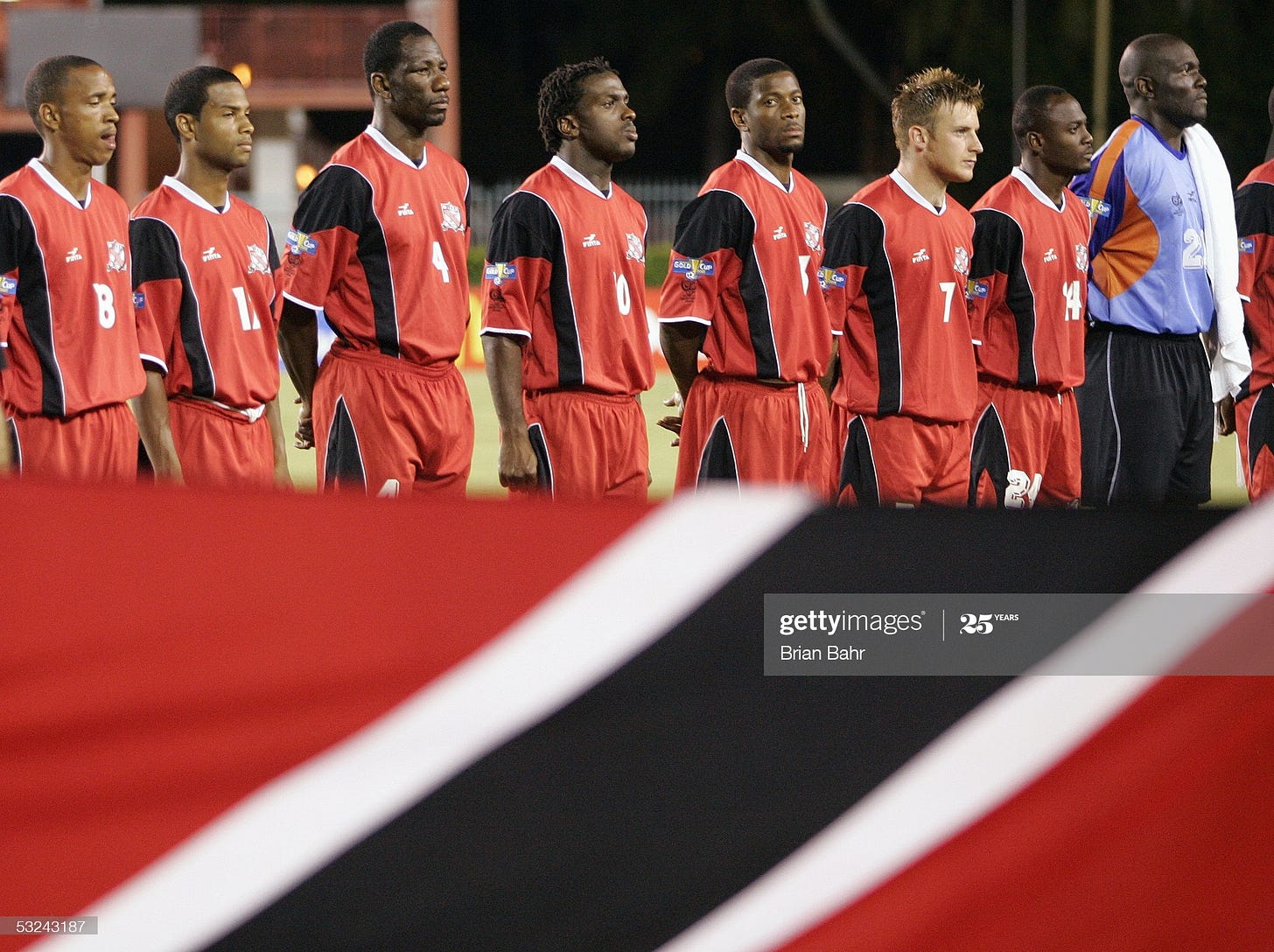 2005 Gold Cup - Honduras v Trinidad and Tobago : News Photo