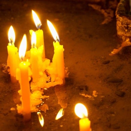 candle_wax_lit_prayer_church_sacrificial_lights_meditation_candlelight-369230