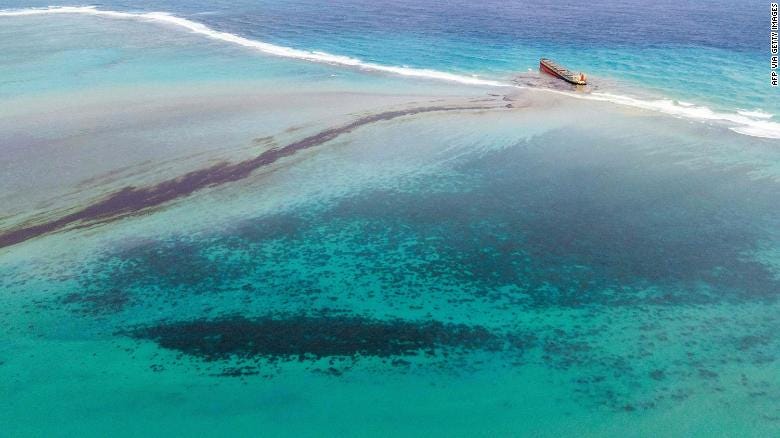 A large streak of oil leaks from the MV Wakashio, off the coast of Mauritius, on August 6.