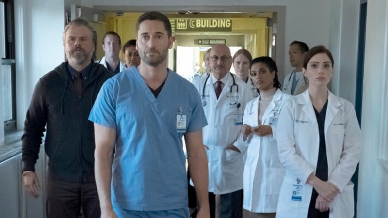 Szpital New Amsterdam (2018) - recenzja 1 i 2 sezonu i opinia o serialu  [Netflix] - PPE.pl
