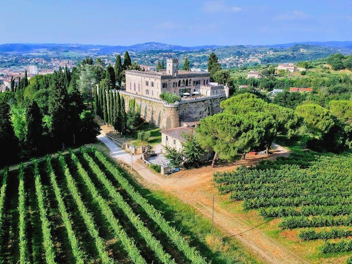 The Castle is surrounded by vineyards and olive groves! There are lot of natural trails in the immediate nearby! Ideal place if you like running or just long walks keeping in touch with the nature! The town center also is just 1 km away! 