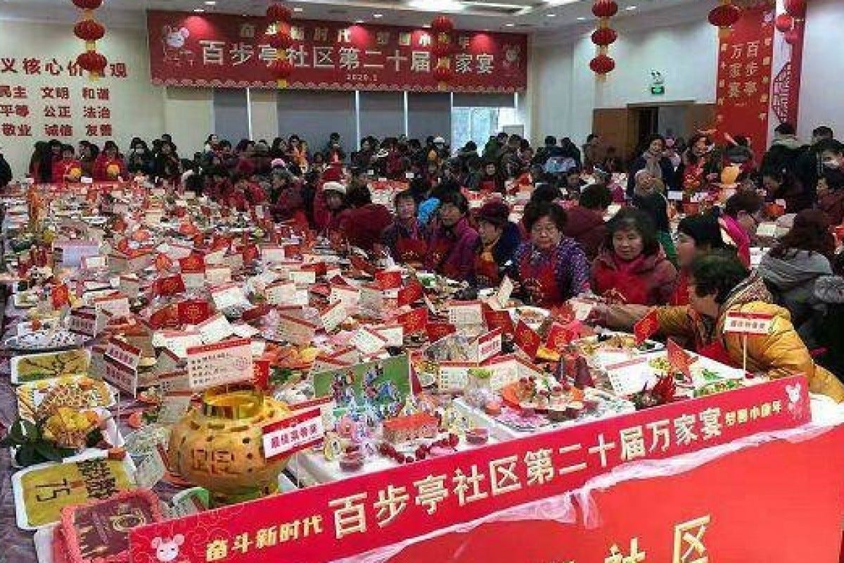 Thousands of people from Wuhan’s Baibuting neighbourhood attended the Lunar New Year banquet. Photo: Handout