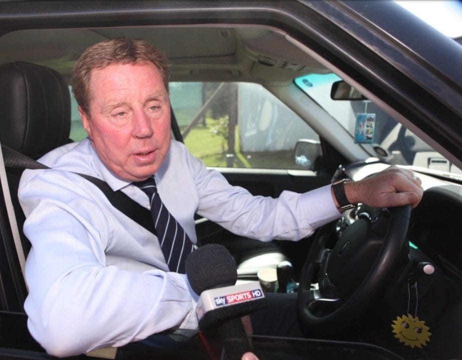The Sun Football ⚽ Twitterren: "#DeadlineDay just isn't the same without  Harry Redknapp leaning out of his car window for an interview  https://t.co/LiyXjOtGDP" / Twitter