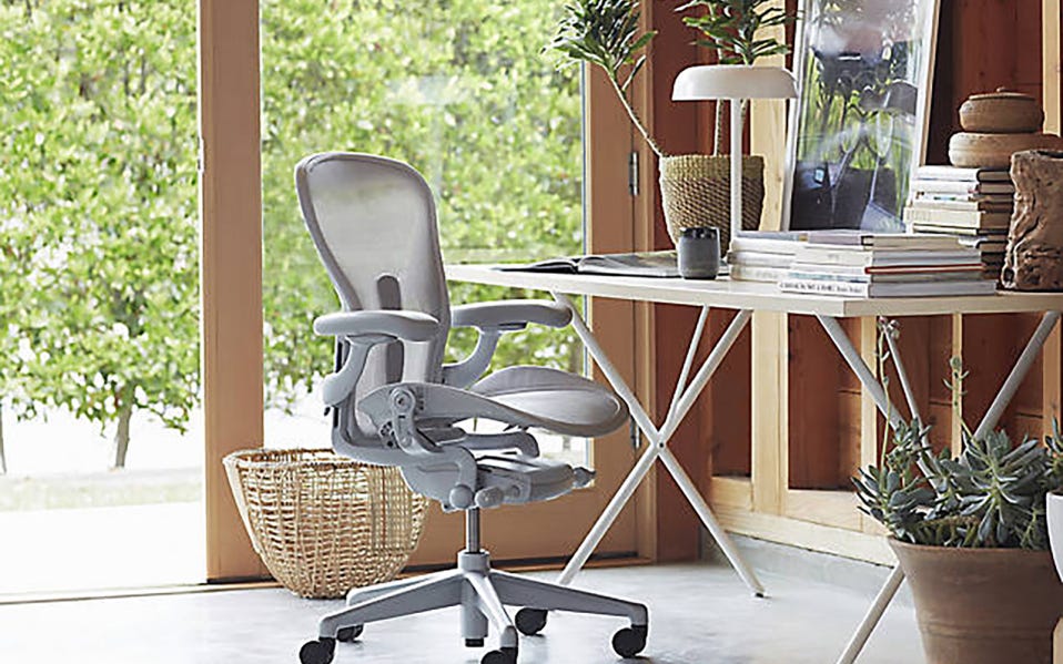 Review: I Tried the $1,400 Herman Miller Aeron Chair for a Week | SPY