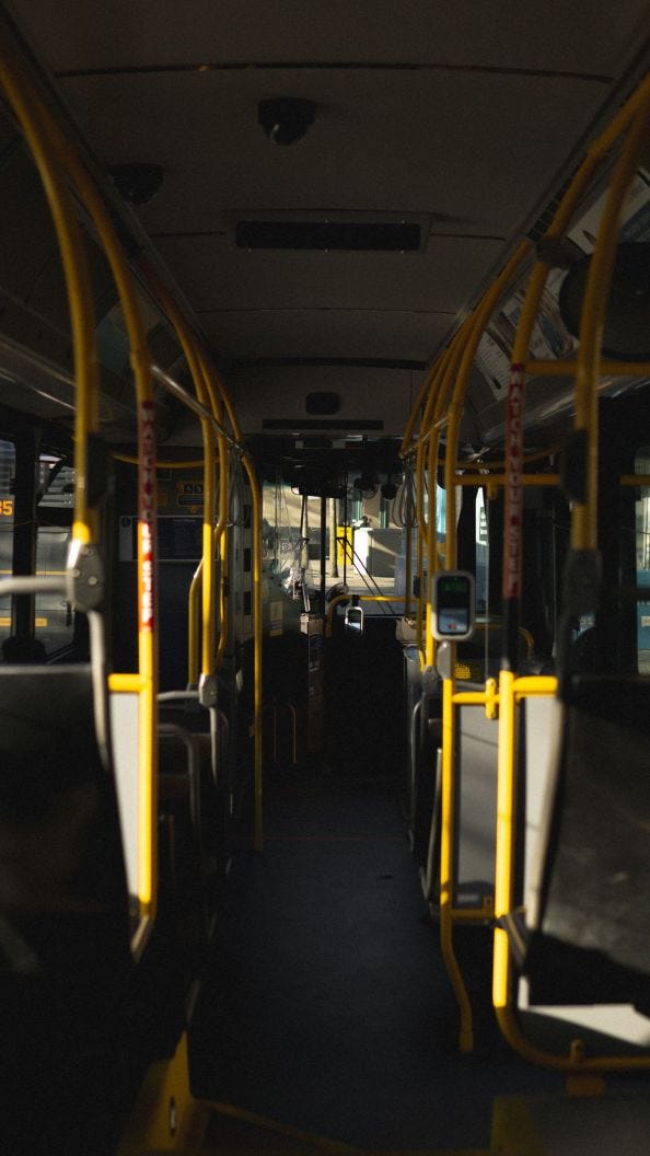 疫情下的生活 連搭公車都會讓人很焦慮
