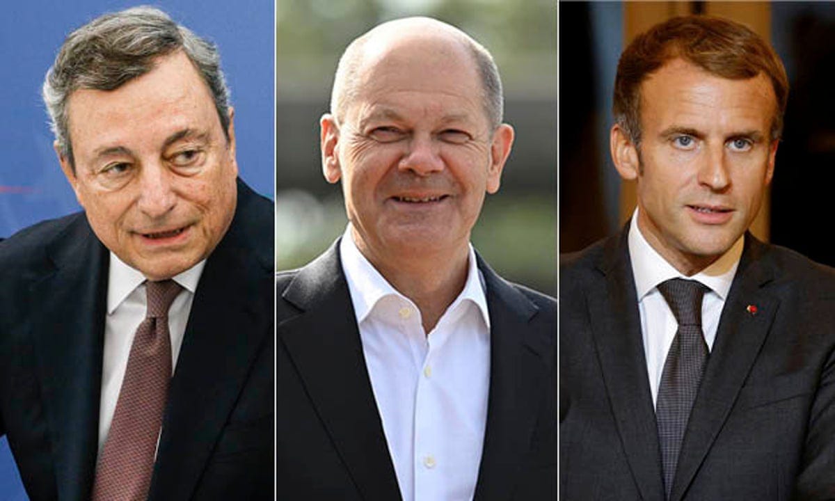 Draghi, Scholz or Macron? Merkel&#39;s crown as Europe&#39;s leader up for grabs |  European Union | The Guardian