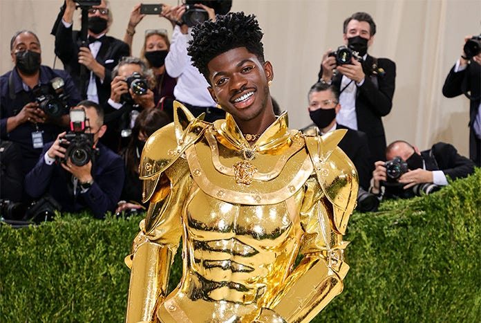 Lil Nas X Comes to the Met Gala Dressed as C-3PO - Oh My! - Jedi News