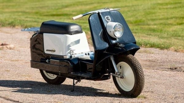 Harley-Davidson Topper scooter. (Mecum)