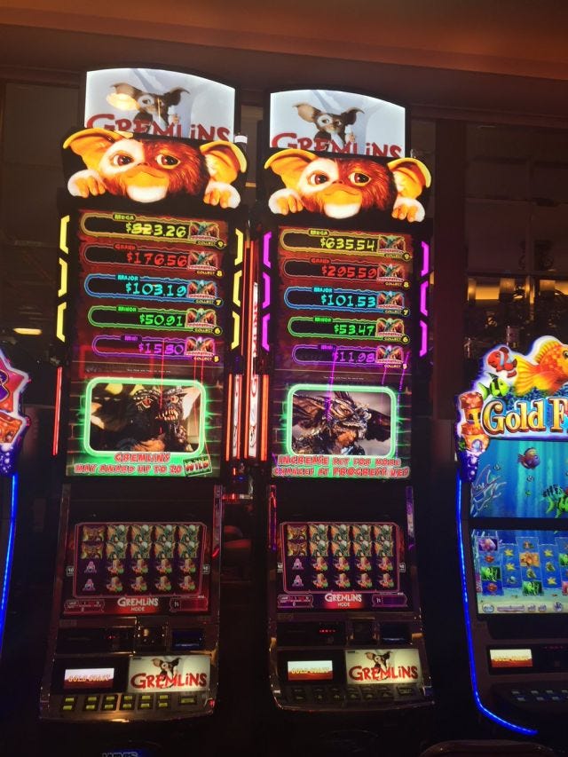 the gremlins slot machine