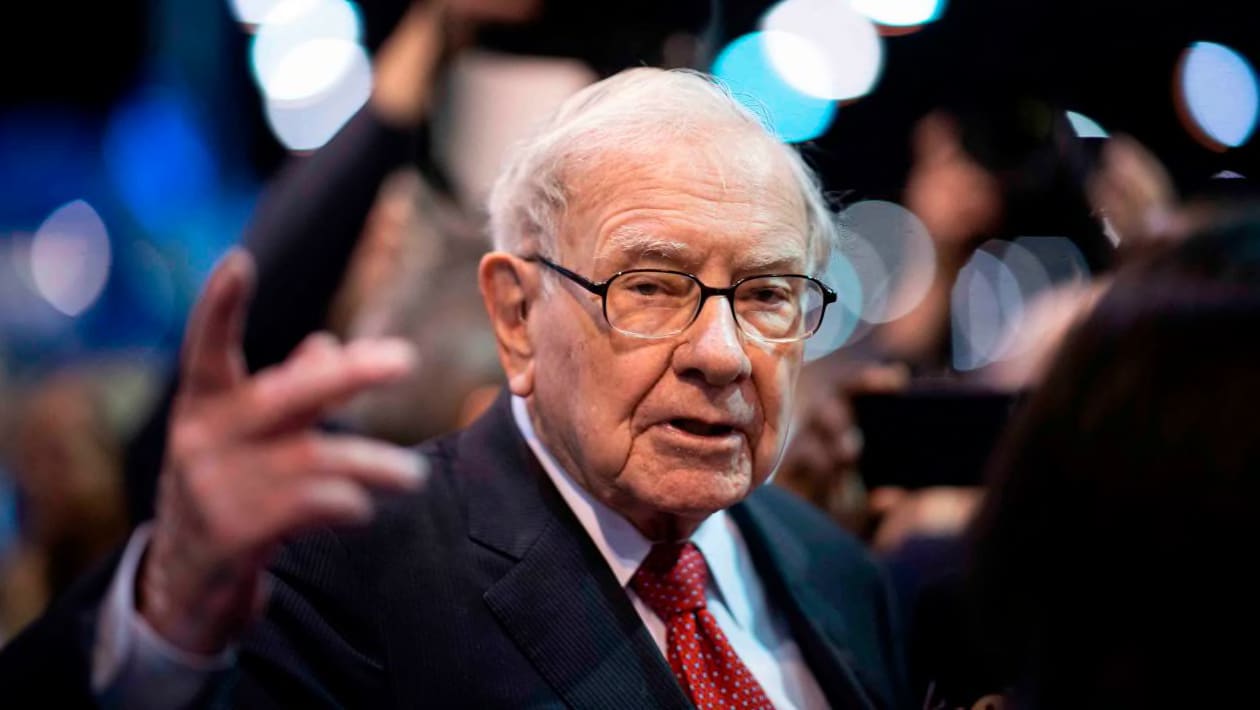 15 Stocks Warren Buffett Is Buying (And 7 He's Selling) | Kiplinger