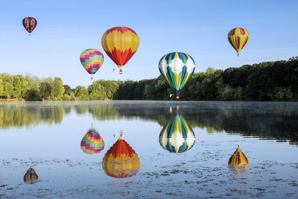Hot air balloons on lake, Albany Oregon